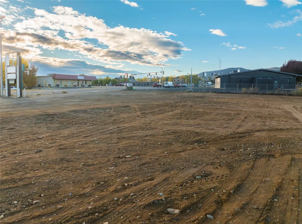 2216 N Montana Avenue Helena MT 59601