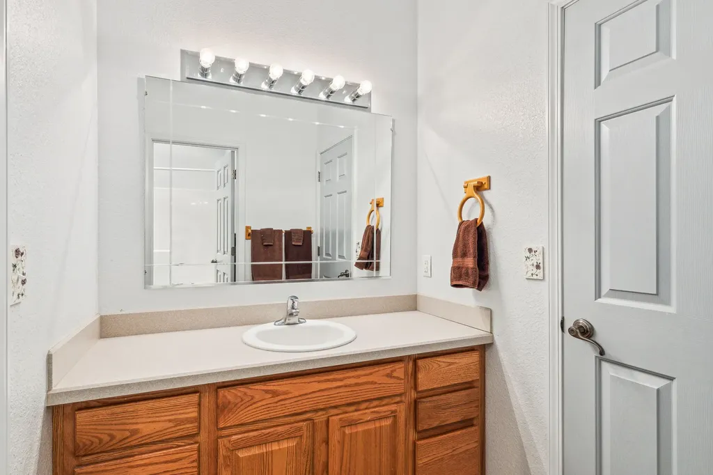 34238 Rocky Point Road Polson MT 59860