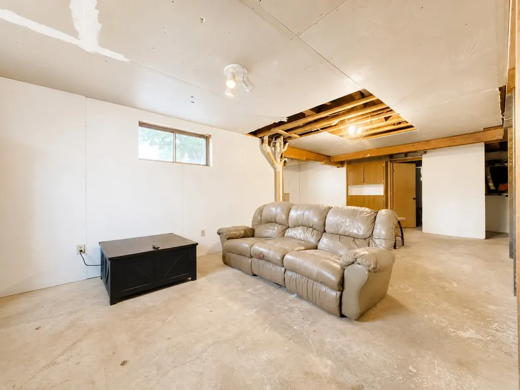 210 S Central Avenue White Sulphur Springs MT 59645