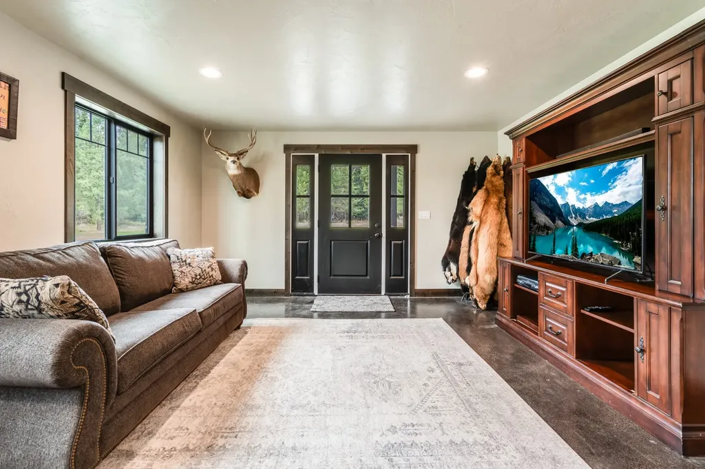168 Treasure View Drive Libby MT 59923