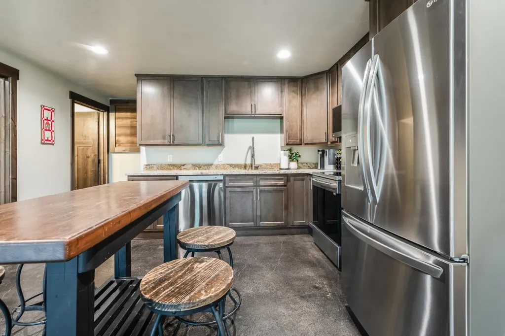 168 Treasure View Drive Libby MT 59923