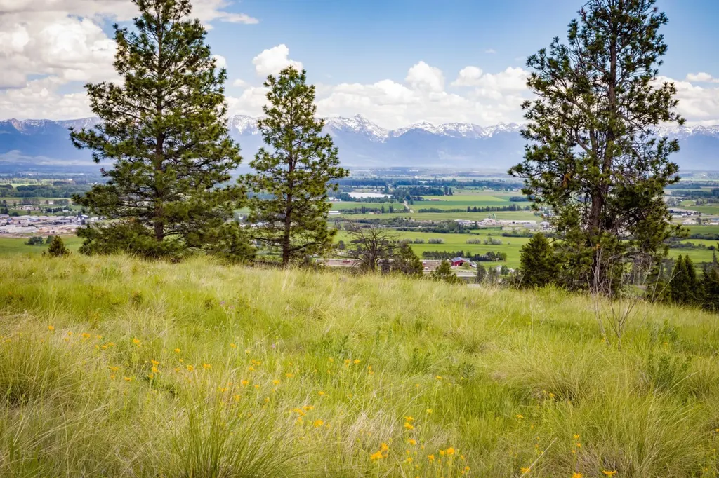 400 & 406 Orchard Ridge Road Kalispell MT 59901