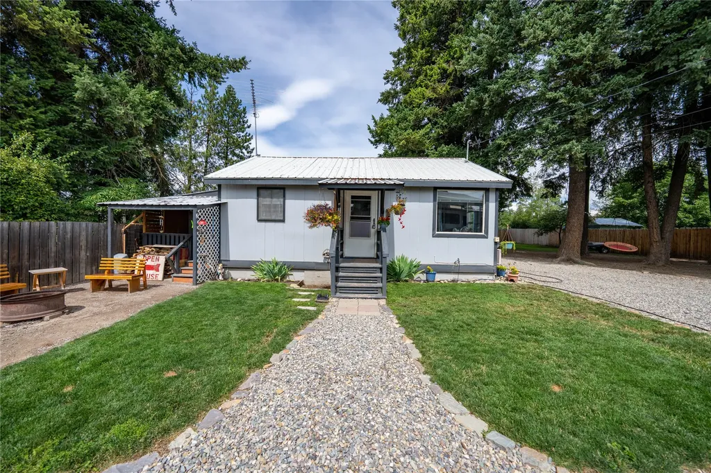 620 W 1st Street Libby MT 59923