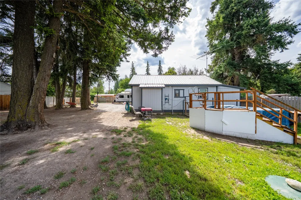 620 W 1st Street Libby MT 59923