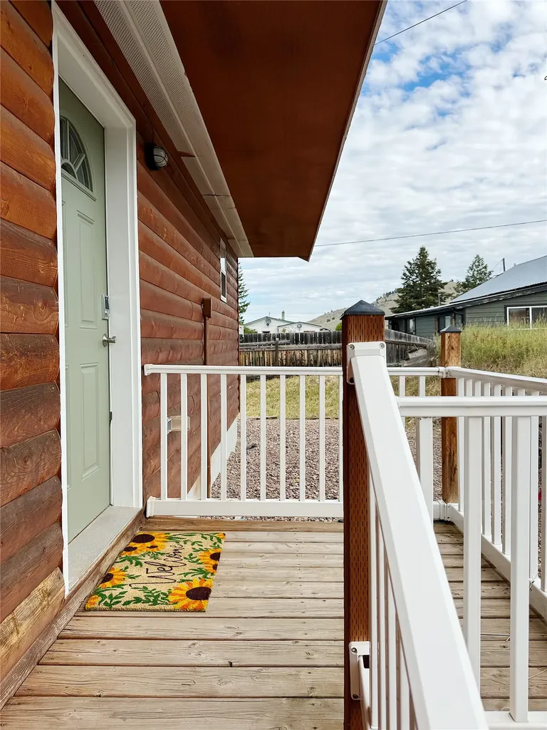 131 W Carter Avenue Philipsburg MT 59858
