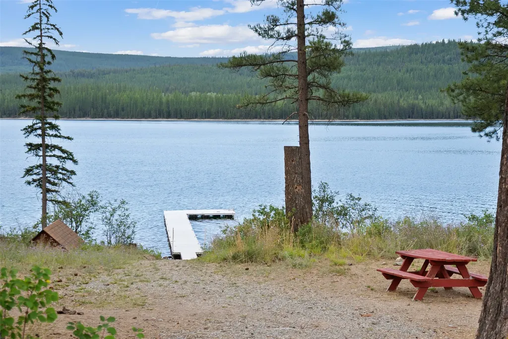 152 Lakeview Terrace Marion MT 59925