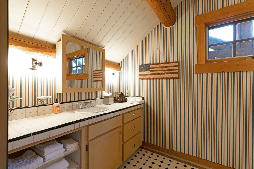 750 Pallo Trail Hamilton MT 59840
