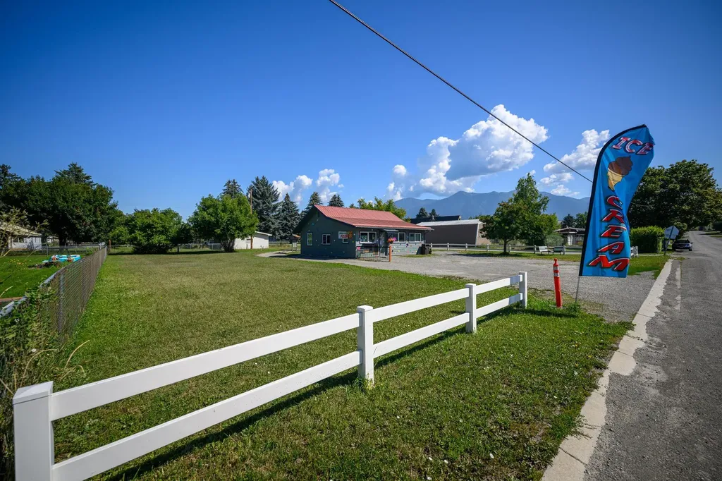 275 9th Street Eureka MT 59917