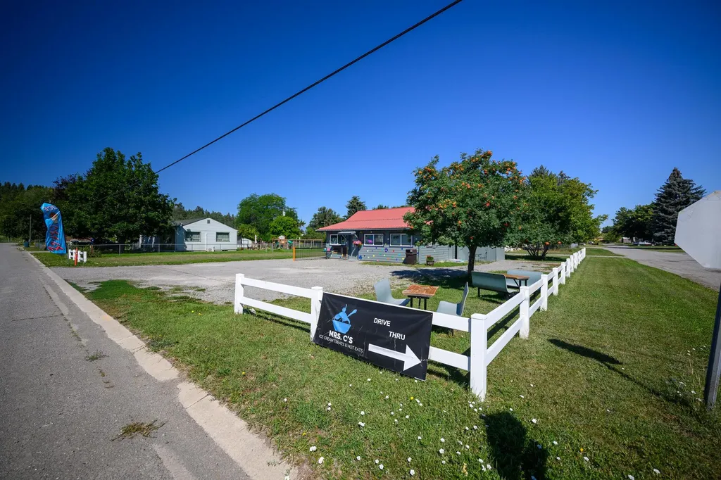 275 9th Street Eureka MT 59917