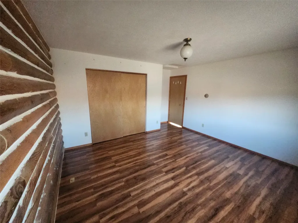 14 Fox Road Hot Springs MT 59845