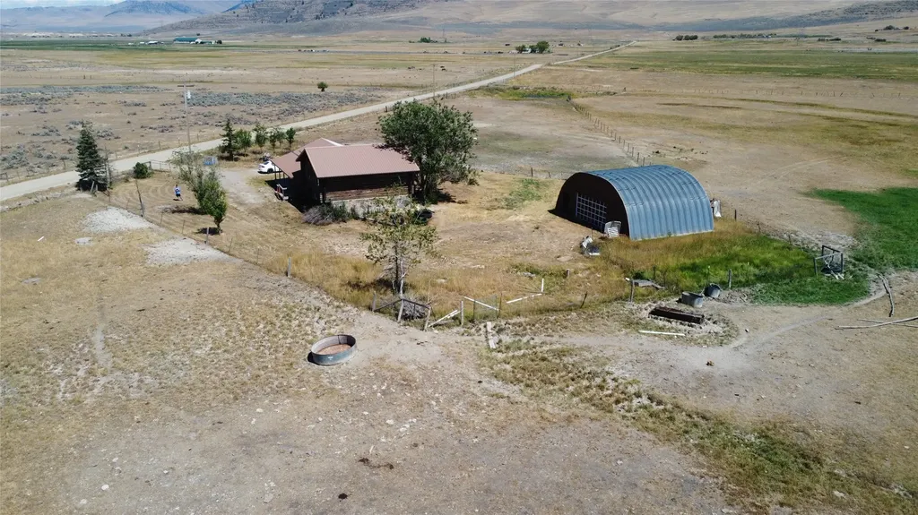 14 Fox Road Hot Springs MT 59845