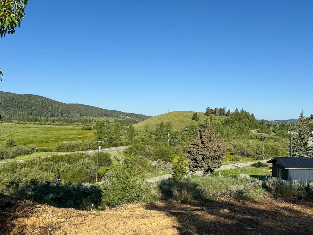 Nhn (1.78+/- Acres) Sunchild Lane Anaconda MT 59711