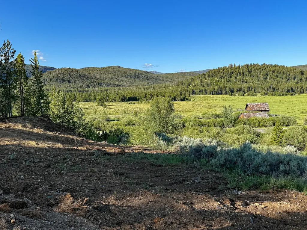 Nhn (1.78+/- Acres) Sunchild Lane Anaconda MT 59711