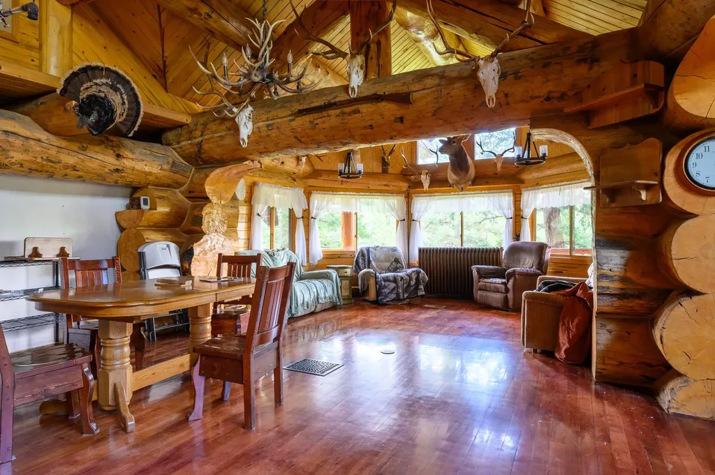 554 Elk Run Drive Rexford MT 59930