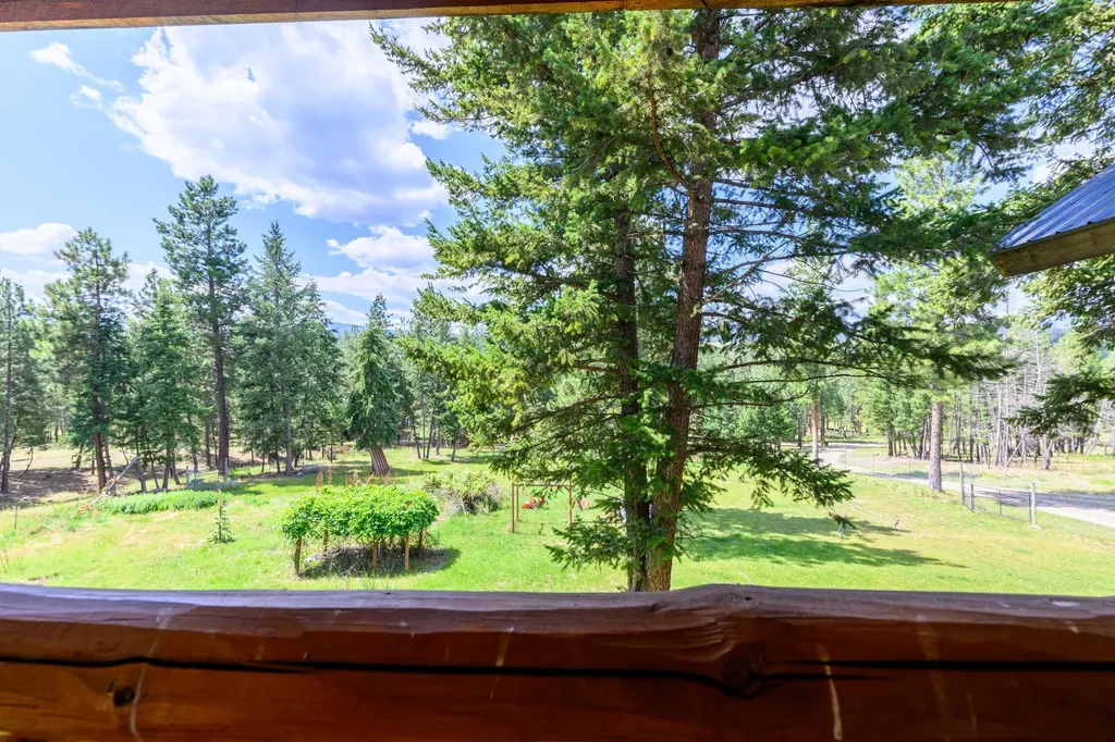 554 Elk Run Drive Rexford MT 59930