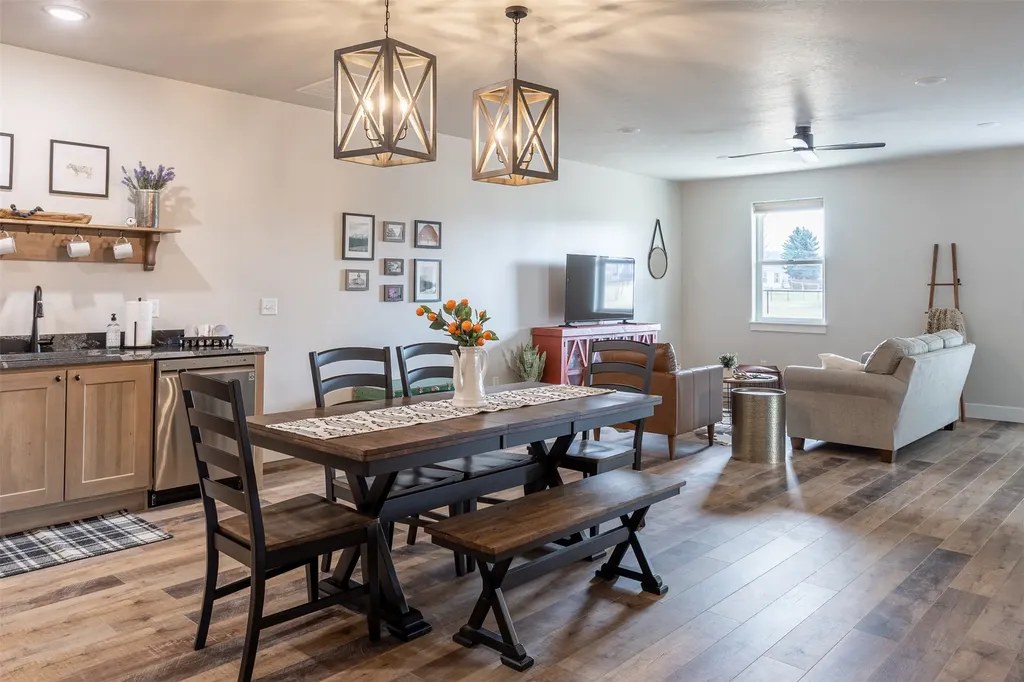 131 Kyle Lane Hamilton MT 59840