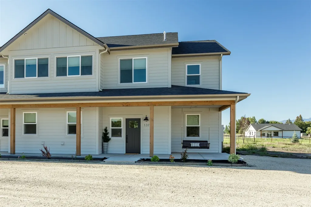 131 Kyle Lane Hamilton MT 59840