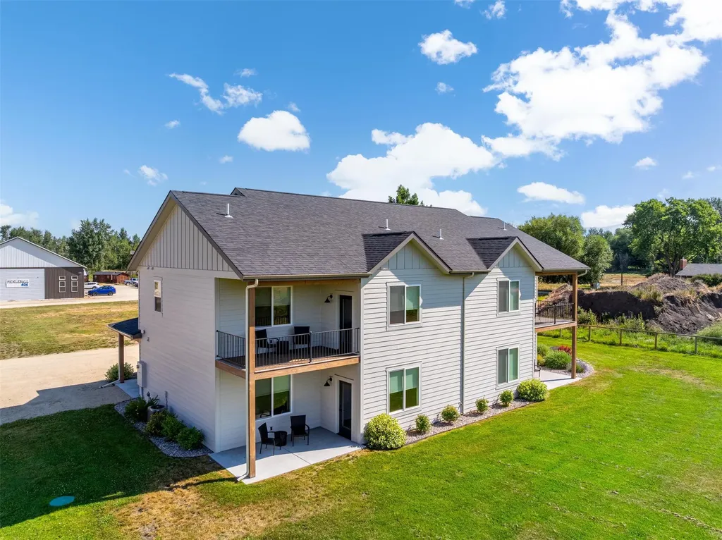131 Kyle Lane Hamilton MT 59840