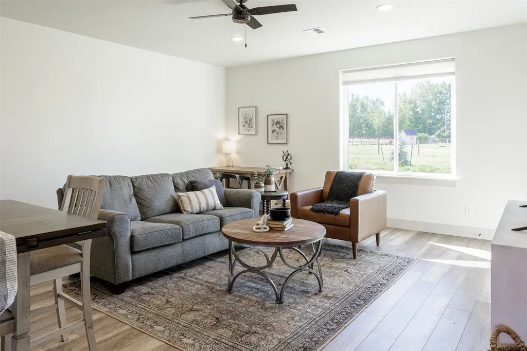 131 Kyle Lane Hamilton MT 59840
