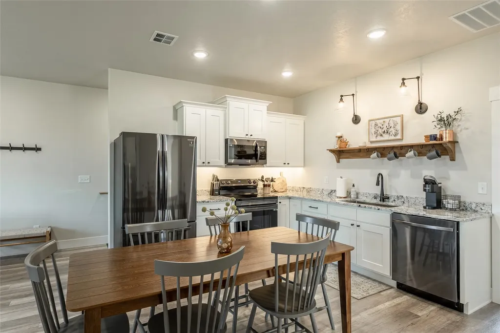 131 Kyle Lane Hamilton MT 59840
