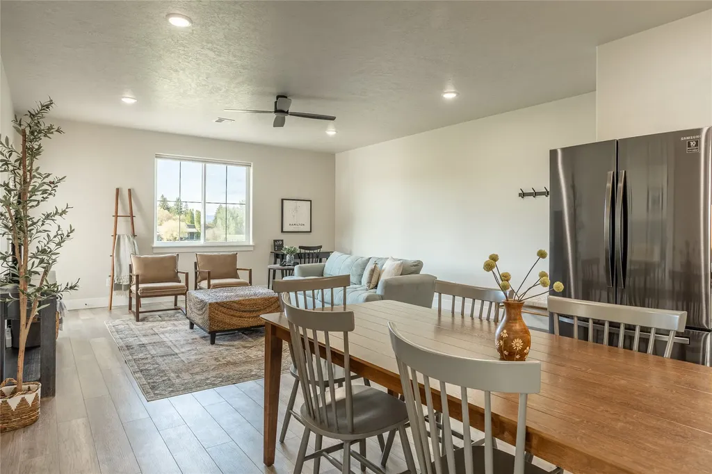 131 Kyle Lane Hamilton MT 59840