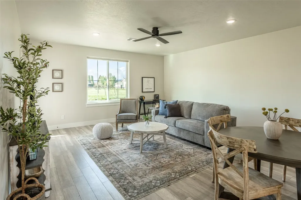 131 Kyle Lane Hamilton MT 59840