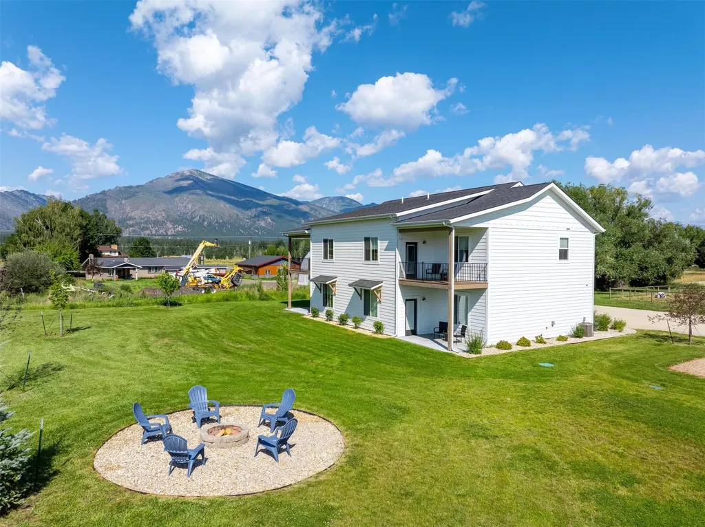 131 Kyle Lane Hamilton MT 59840
