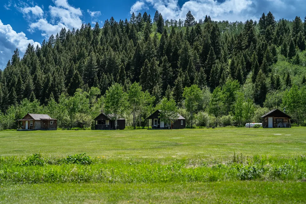5200 Elk Lake Road Lima MT 59739