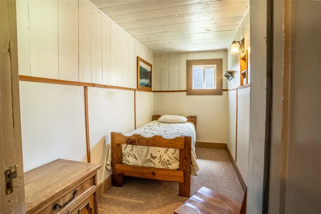 5200 Elk Lake Road Lima MT 59739