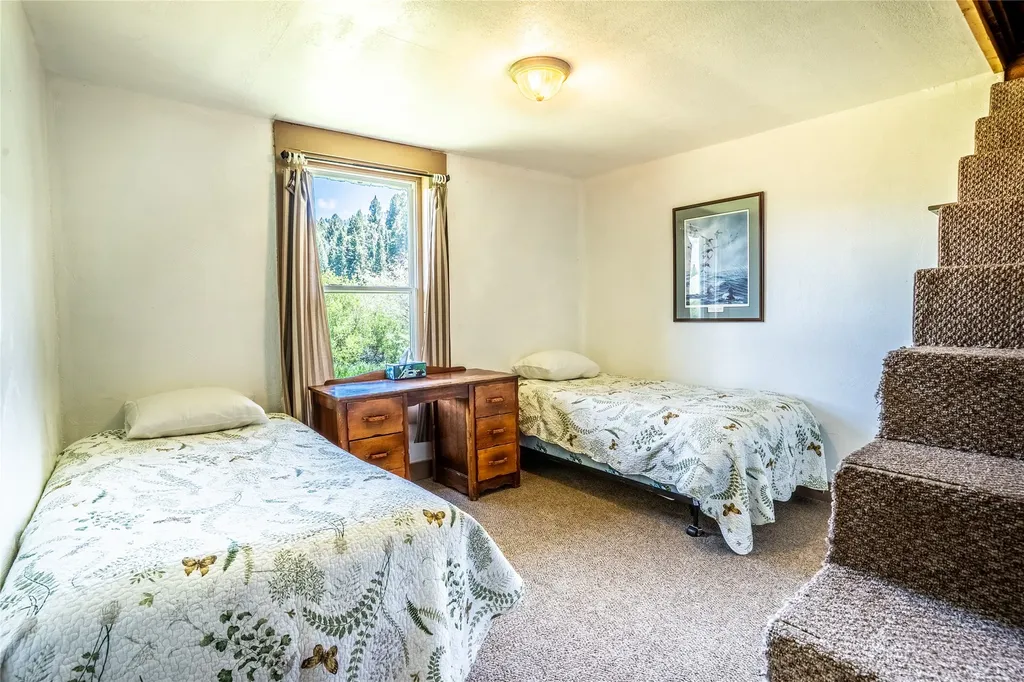 5200 Elk Lake Road Lima MT 59739