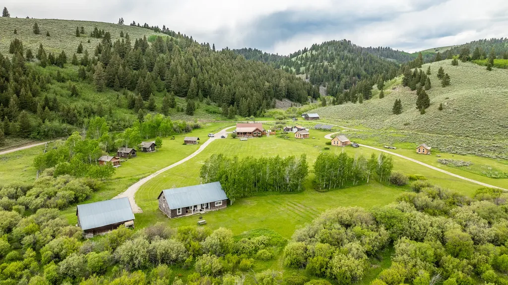 5200 Elk Lake Road Lima MT 59739