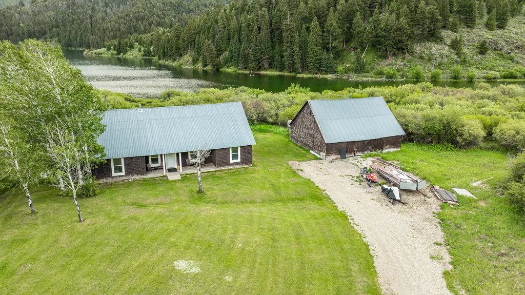 5200 Elk Lake Road Lima MT 59739
