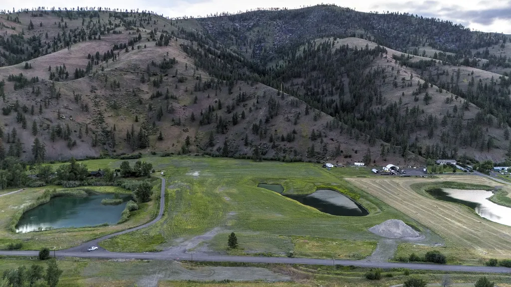 Nhn Bonita Ranger Station Road Clinton MT 59825