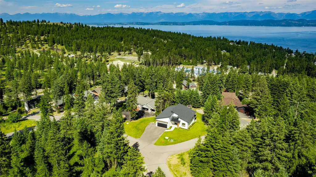 175 Wulff Lane Lakeside MT 59922