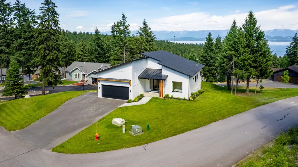 175 Wulff Lane Lakeside MT 59922