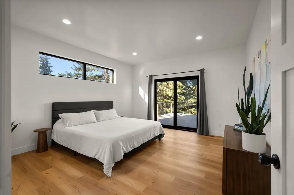 175 Wulff Lane Lakeside MT 59922