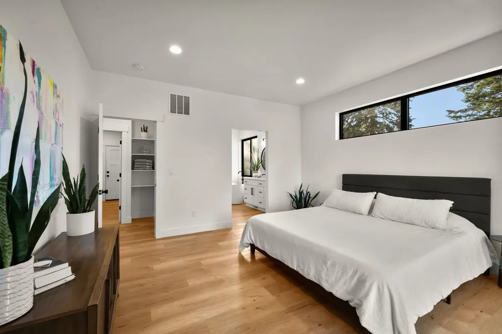 175 Wulff Lane Lakeside MT 59922