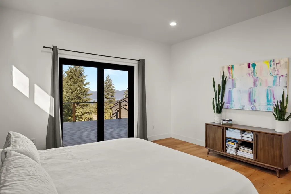 175 Wulff Lane Lakeside MT 59922