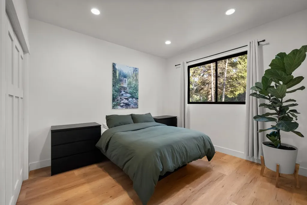 175 Wulff Lane Lakeside MT 59922