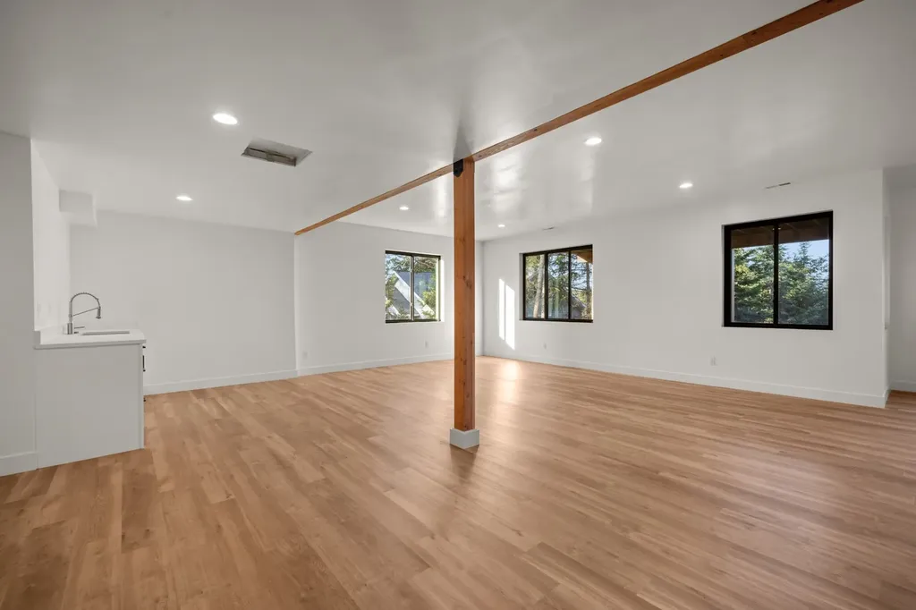 175 Wulff Lane Lakeside MT 59922