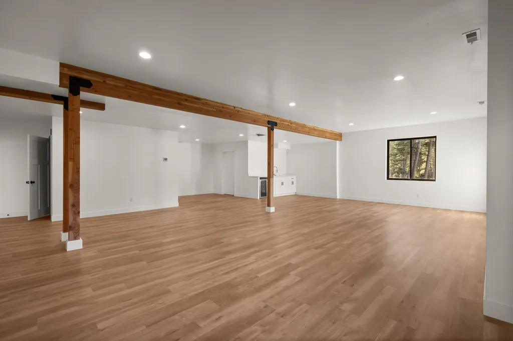 175 Wulff Lane Lakeside MT 59922