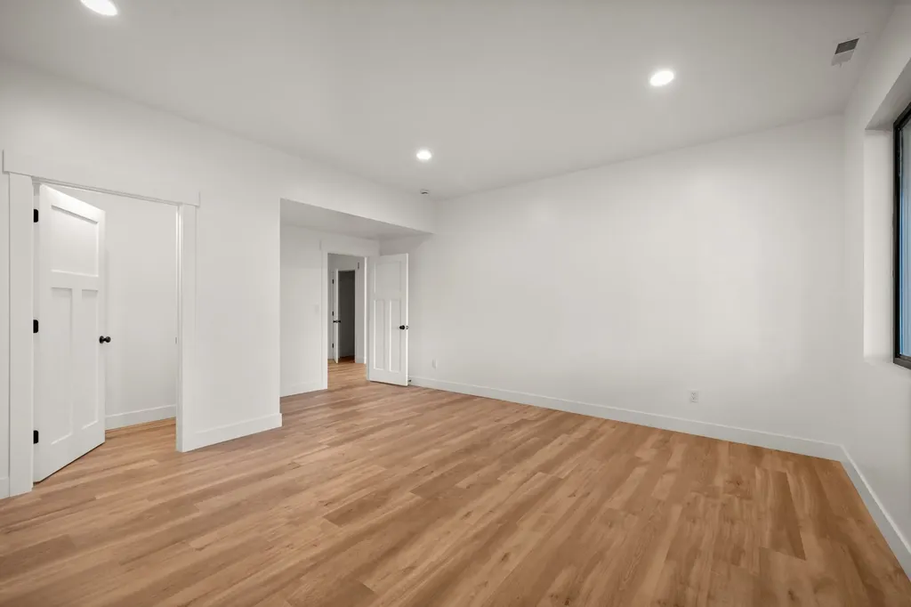 175 Wulff Lane Lakeside MT 59922