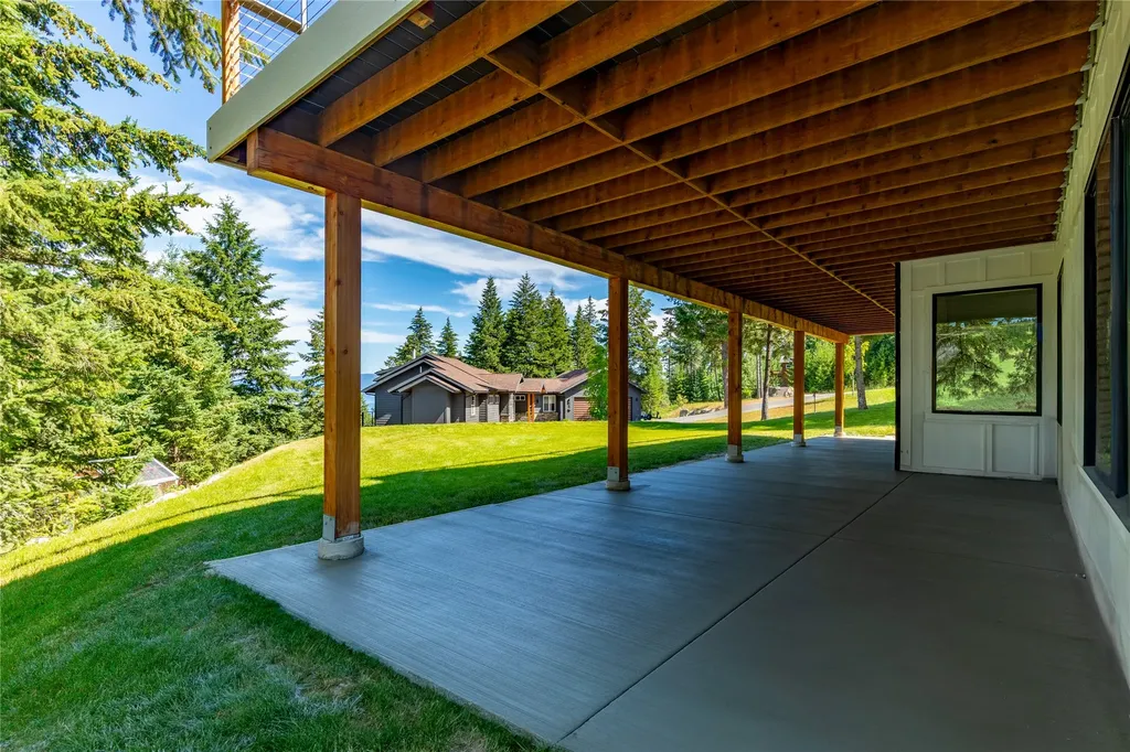 175 Wulff Lane Lakeside MT 59922