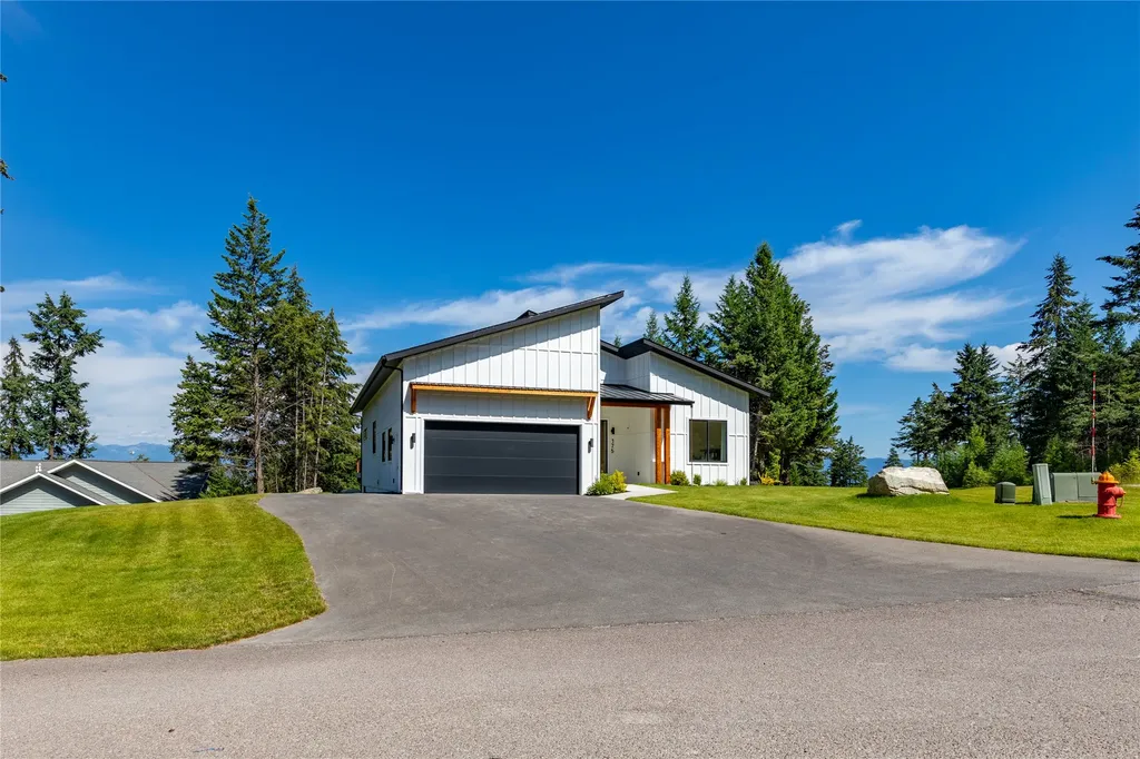 175 Wulff Lane Lakeside MT 59922