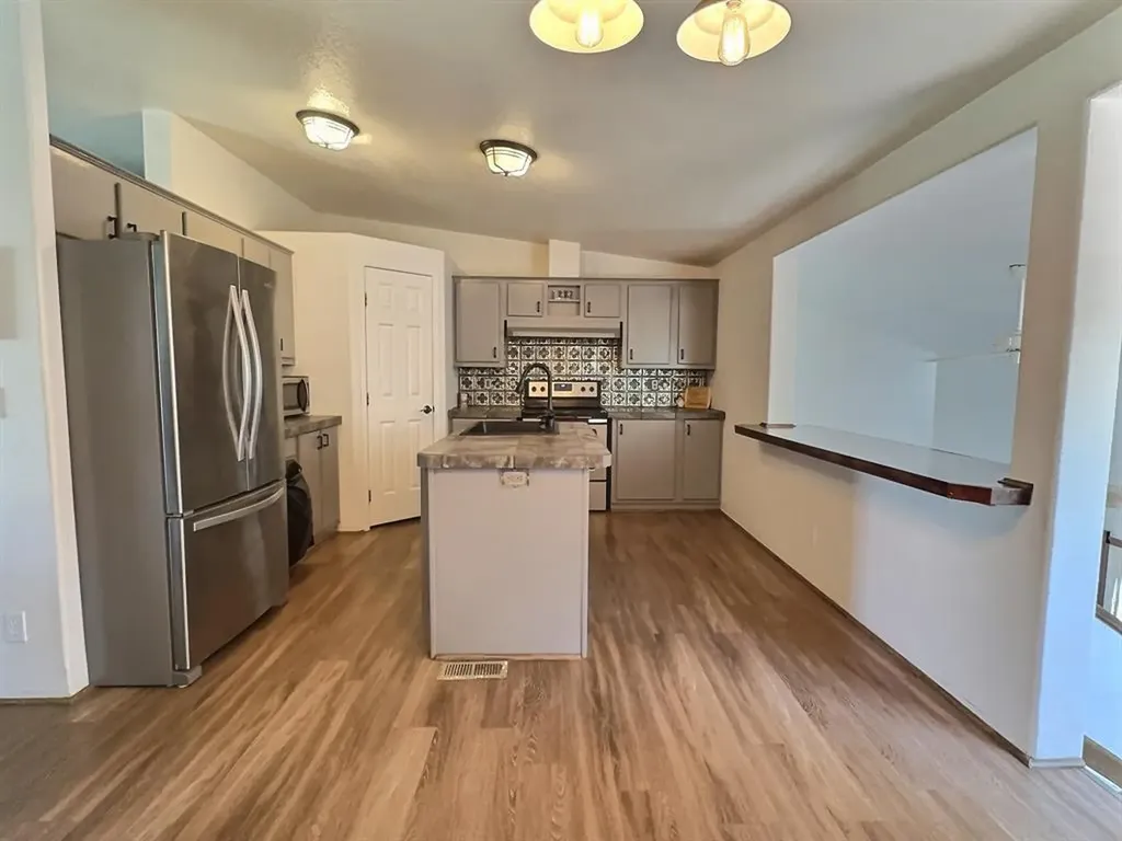 219 3rd Avenue SE Cut Bank MT 59427