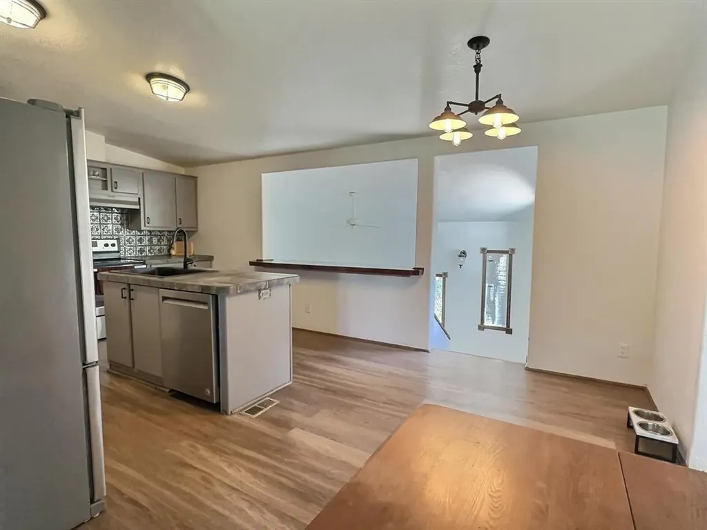 219 3rd Avenue SE Cut Bank MT 59427