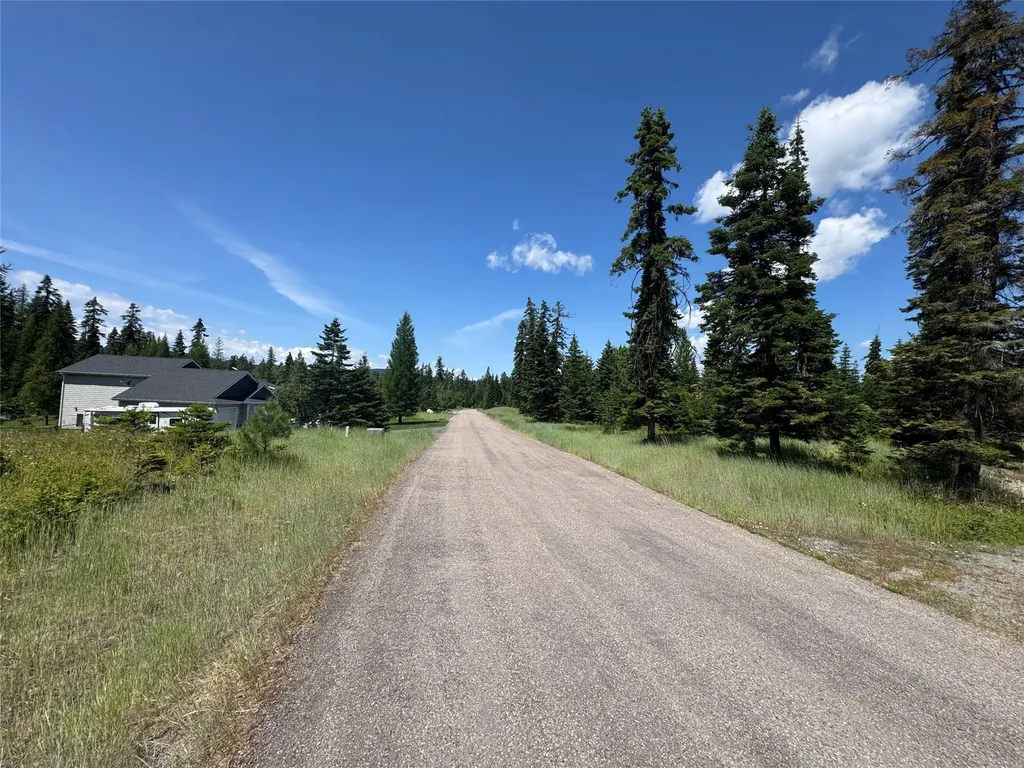 13643 Sundance Trail Bigfork MT 59911