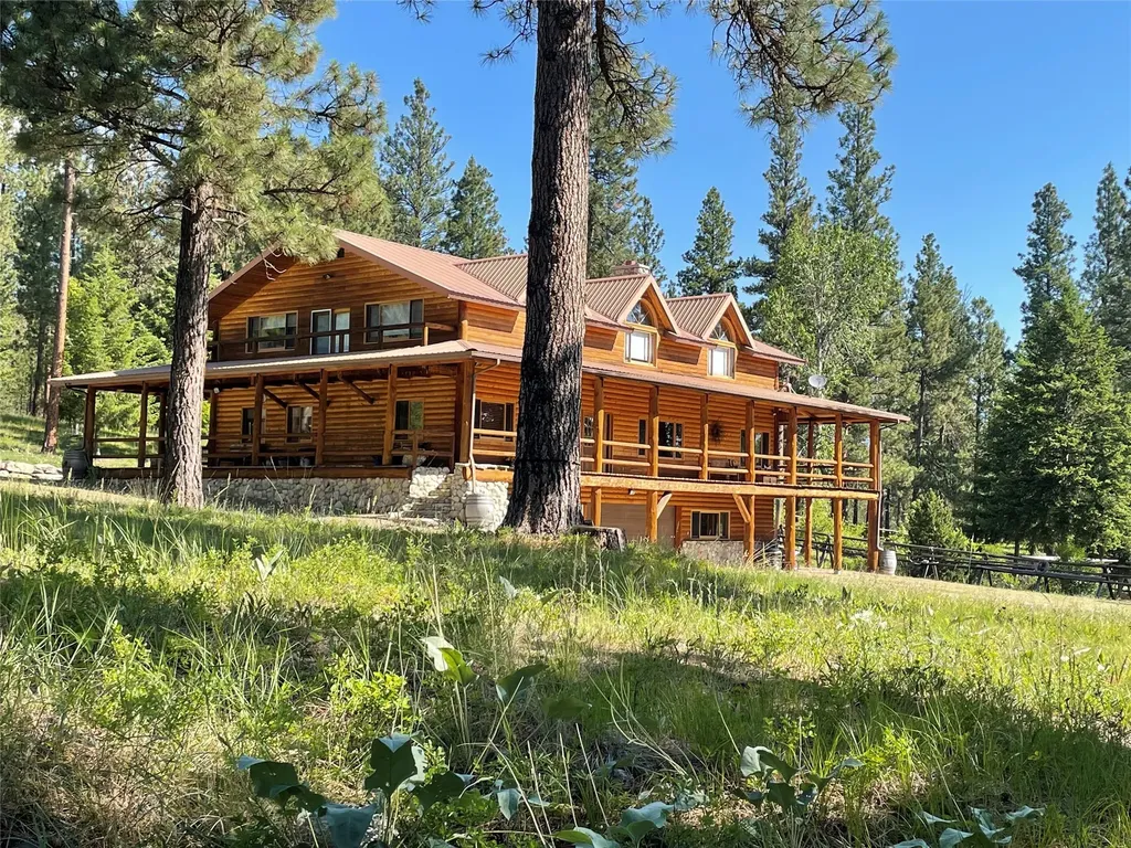 560 Hayes Creek Road Hamilton MT 59840