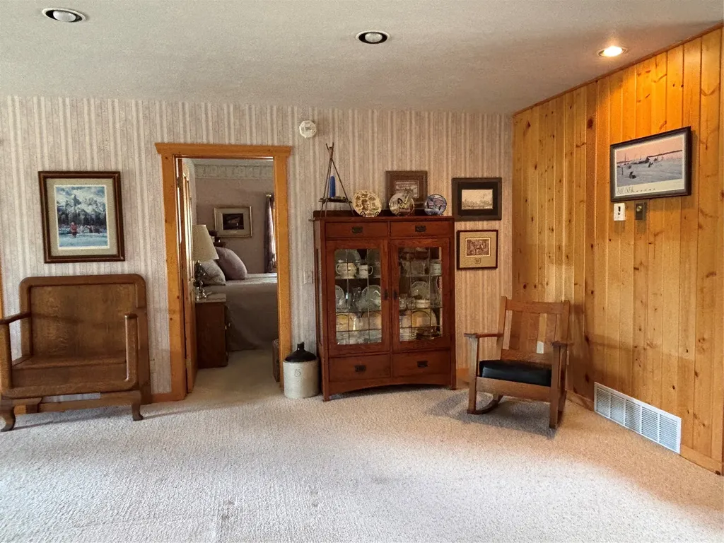 560 Hayes Creek Road Hamilton MT 59840