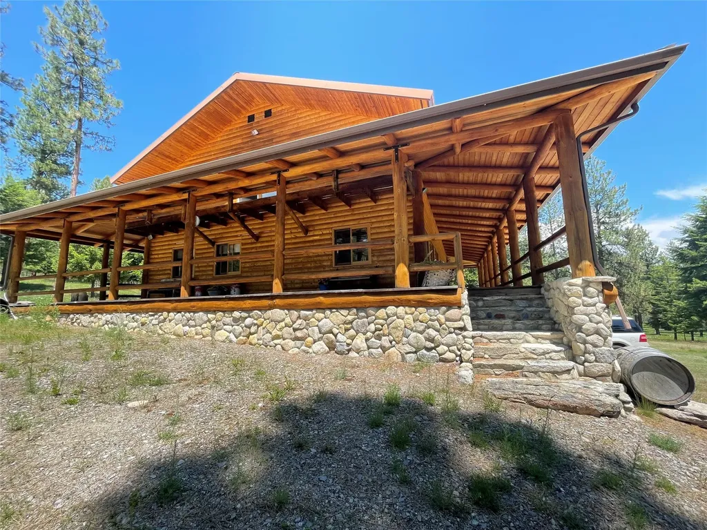 560 Hayes Creek Road Hamilton MT 59840